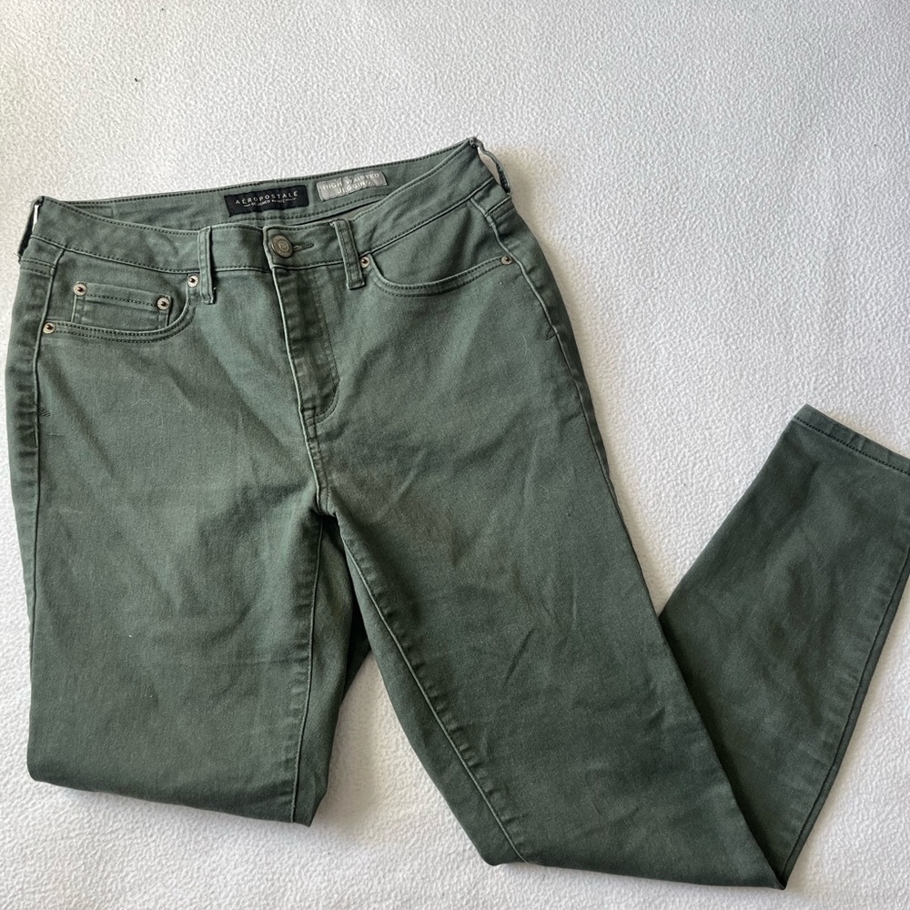 Aeropostale Olive Skinny Jeans